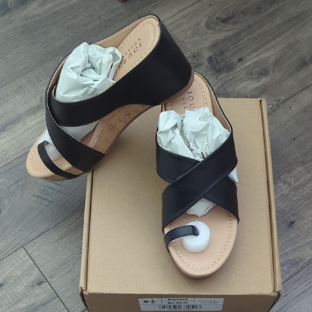 Journee Collection Black Sandals with Elegant Design In Dust Bags
